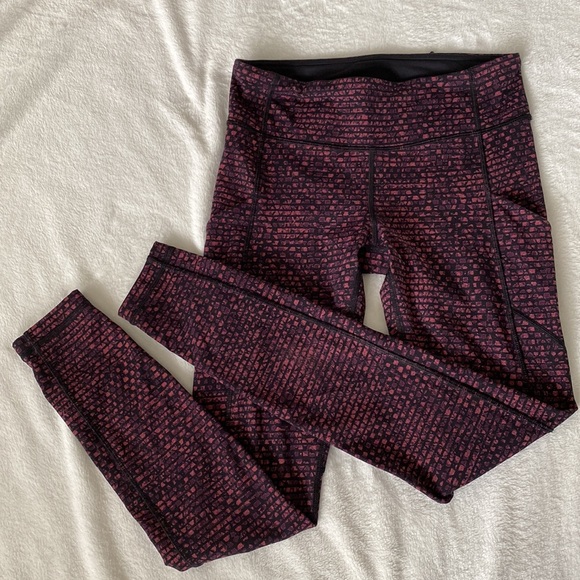 Lululemon Size 6 leggings - Picture 2 of 8